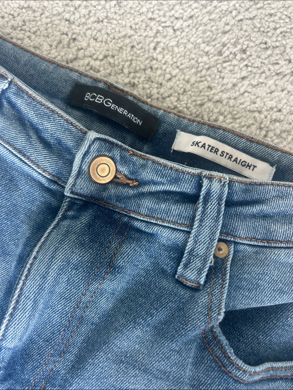BCBGeneration Skater Straight Leg Jeans in Blue